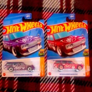 Hot Wheels Super Treasure Hunt  Datsun BlueBird Wagon Plus Regular Included